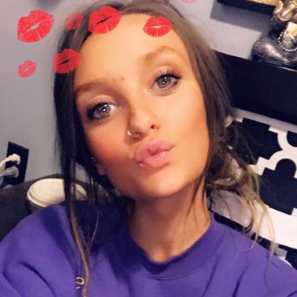 Meet your Posher, Sierra